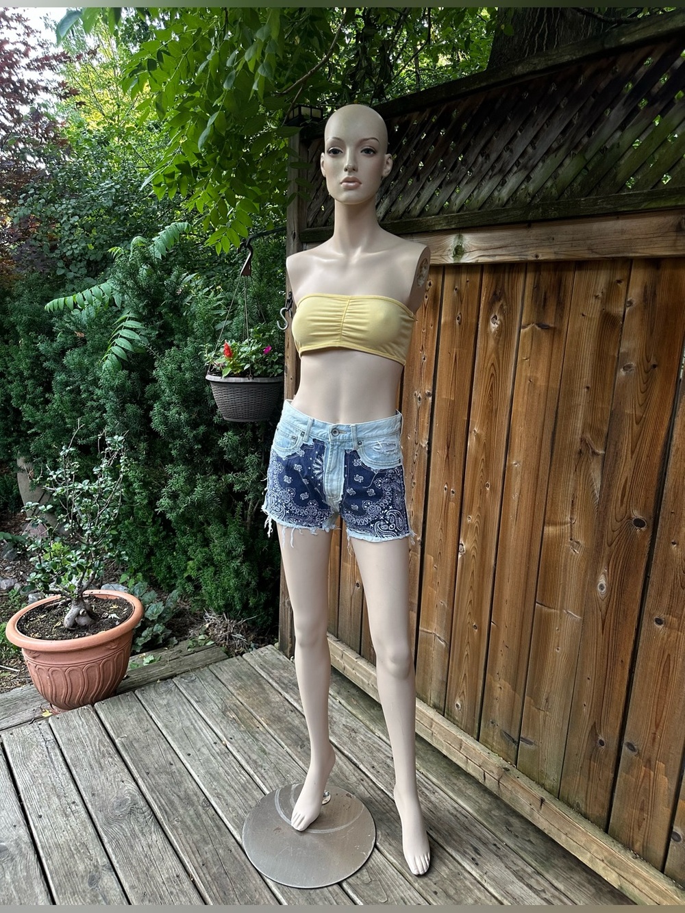 Vintage Blue Bandana Denim Short Shorts